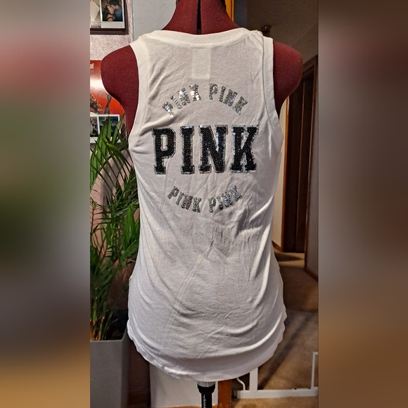 XS - Pink Victoria Secret white oversized Floral and Sparkle Tank - Picture 1 of 4